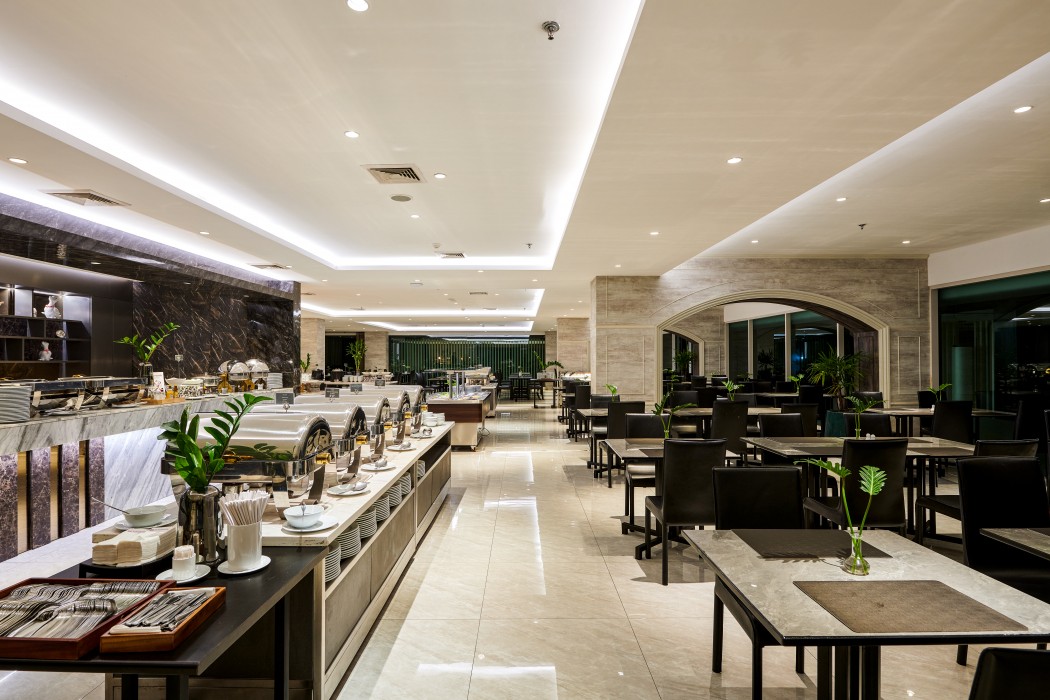 TK. Palace Hotel & Convention Bangkok 134/160