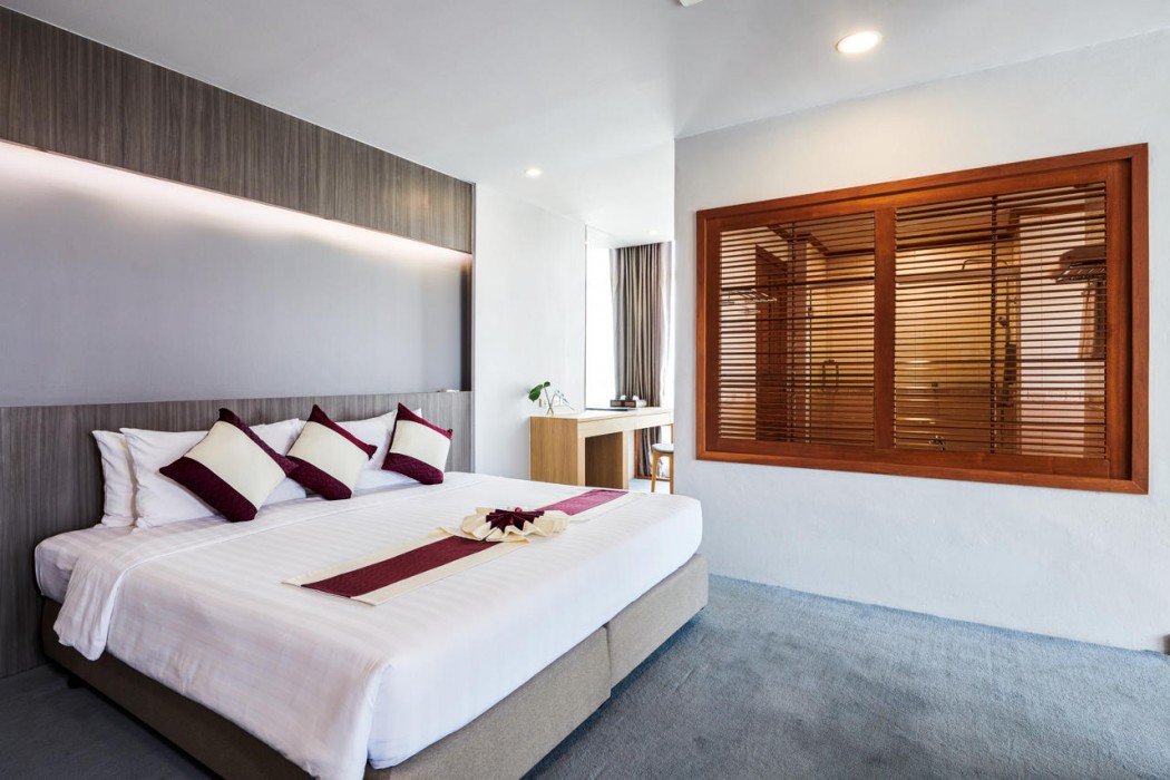 TK. Palace Hotel & Convention Bangkok 65/160