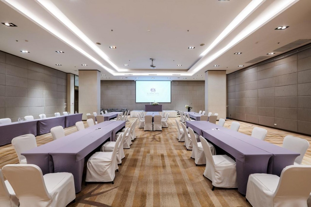 TK. Palace Hotel & Convention Bangkok 81/160