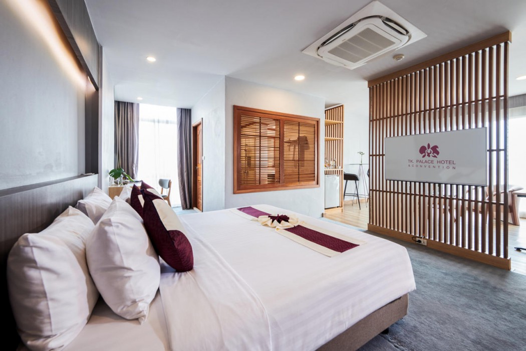 TK. Palace Hotel & Convention Bangkok 73/160