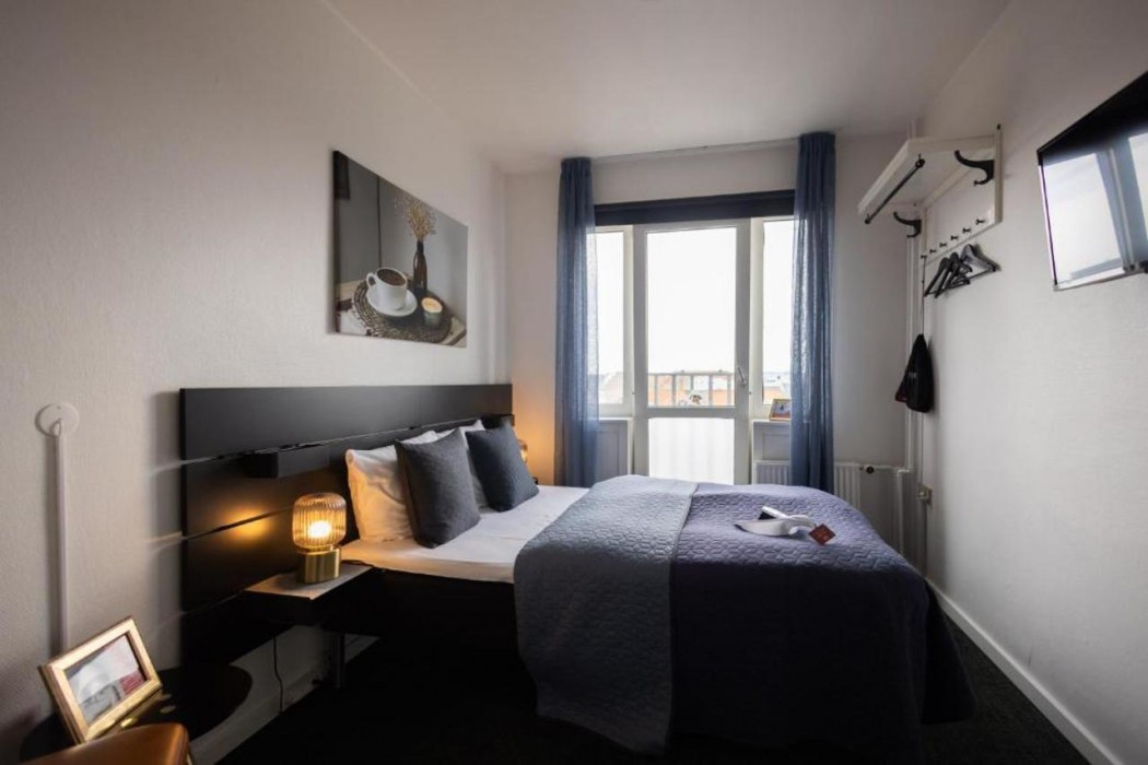 Milling Hotel Gestus 7/18