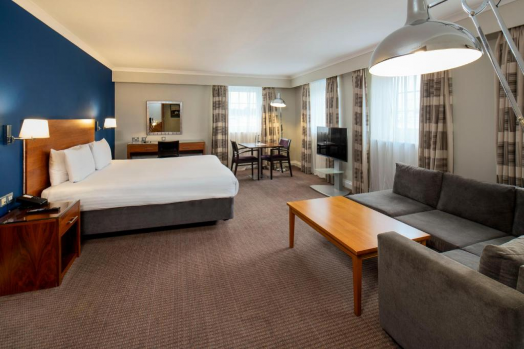 London Croydon Aerodrome Hotel by Sunday 10/29