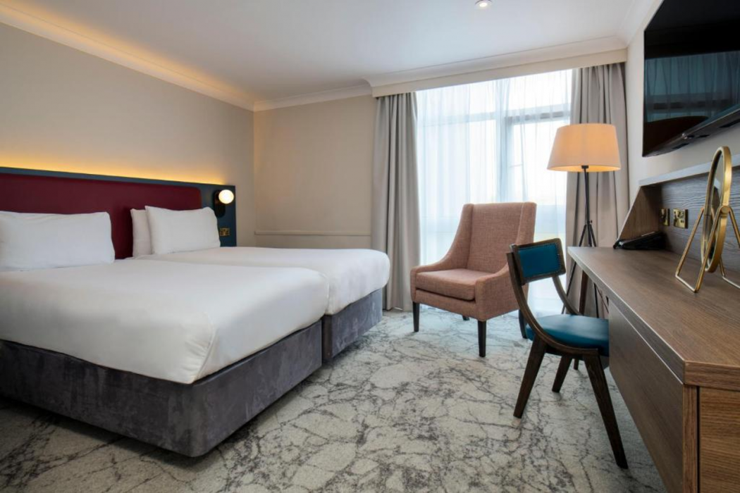 London Croydon Aerodrome Hotel by Sunday 6/29