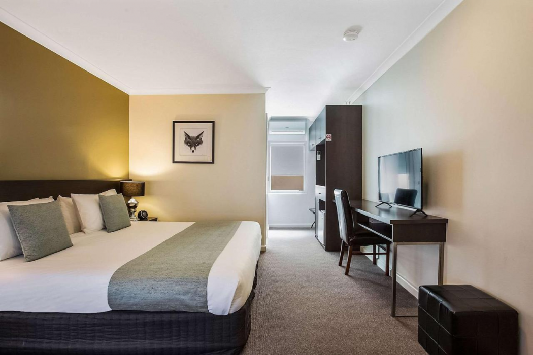 Comfort Inn Western 9/17