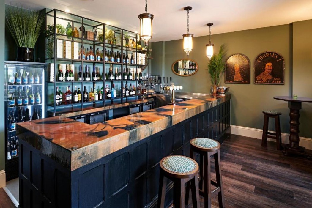The Riverside, WorldHotels Distinctive 12/21