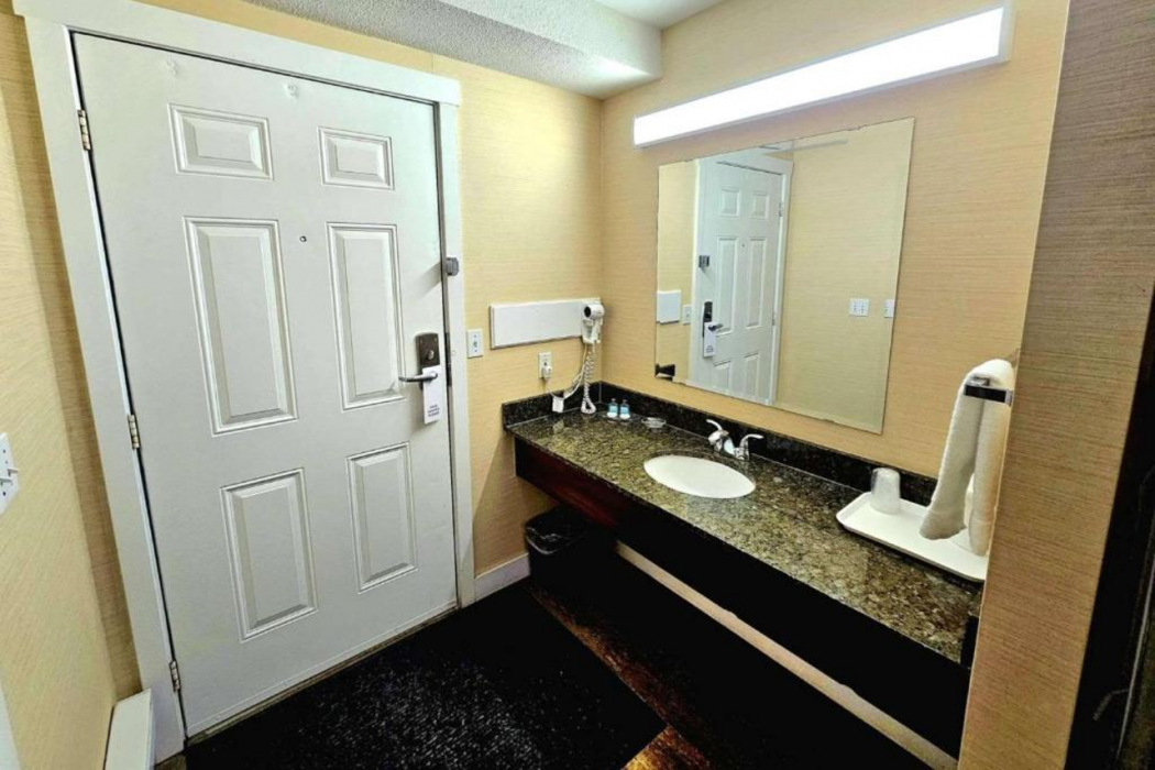 Rodeway Inn & Suites Kamloops 9/13