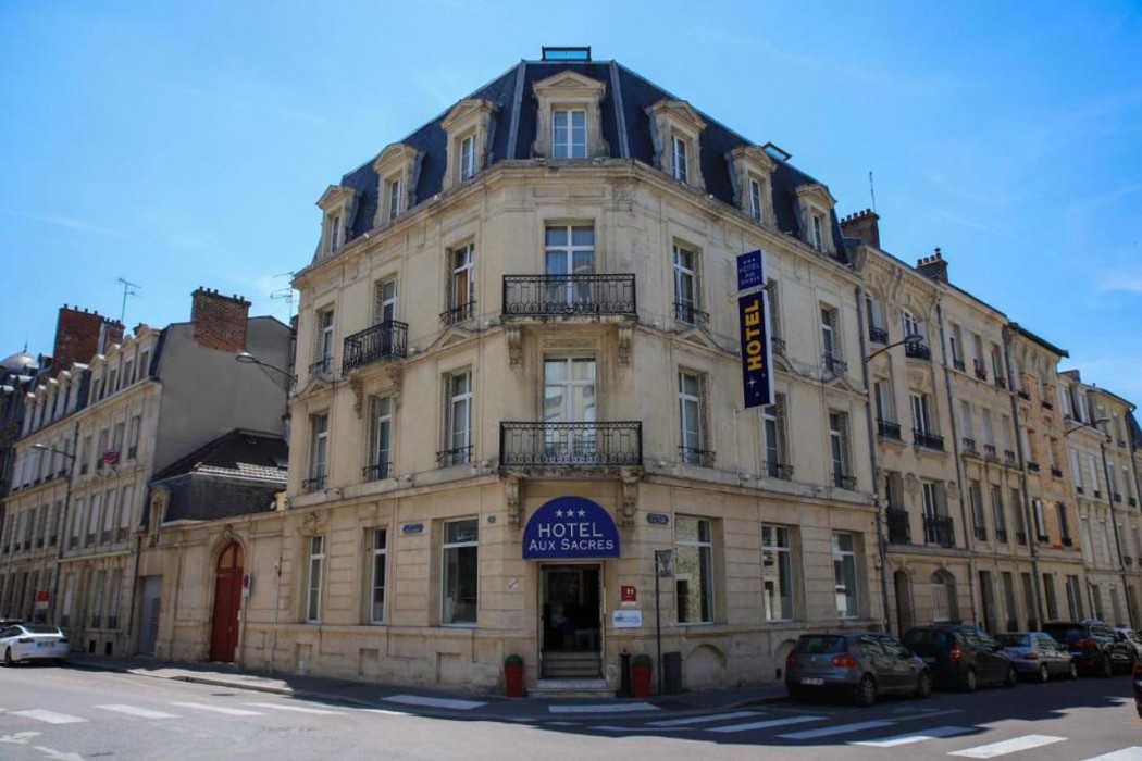 Brit Hotel Aux Sacres - Reims Centre 1/51