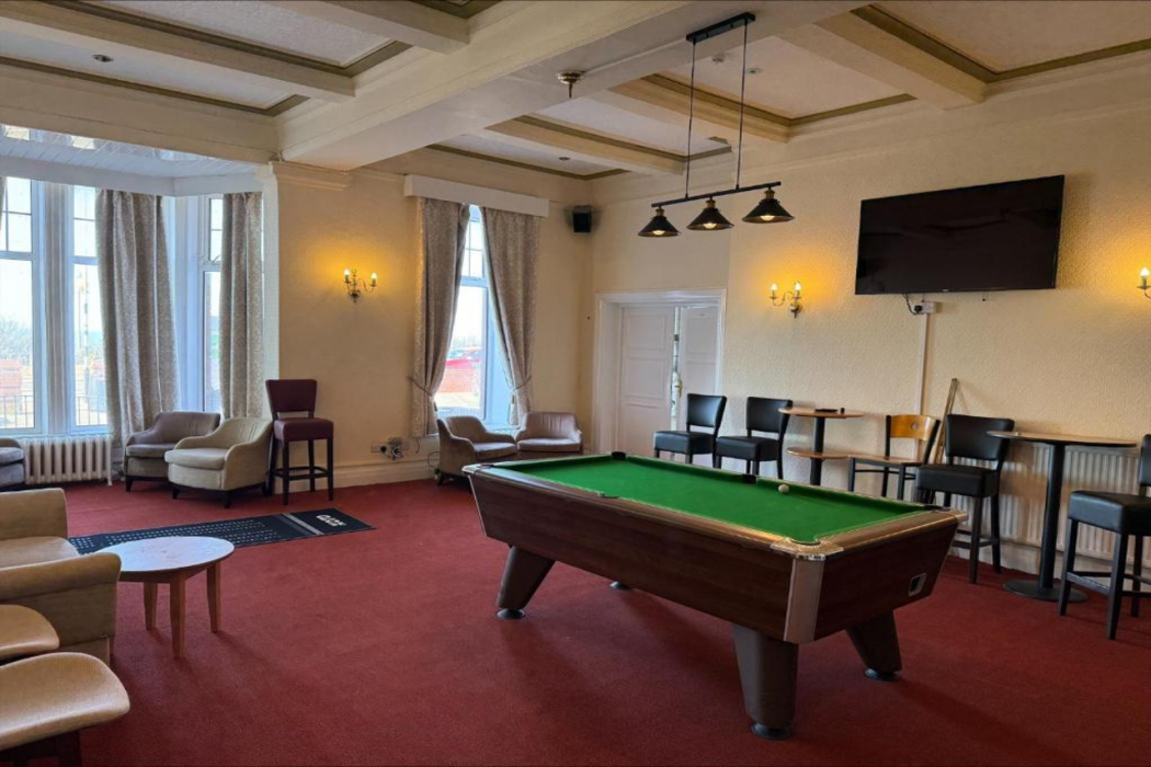 Savoy Hotel Blackpool 30/65