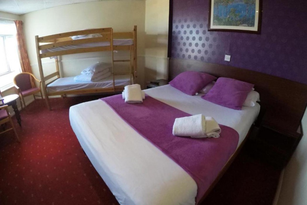 Grand Burstin Hotel Folkestone 12/57