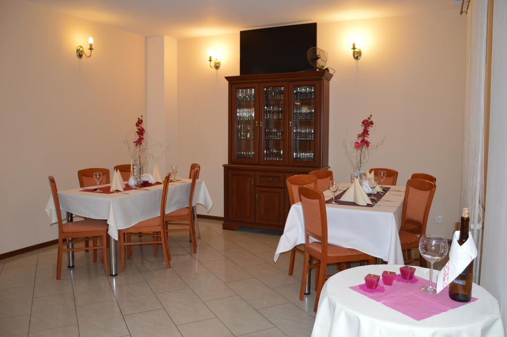 Hotel Eva 24/61