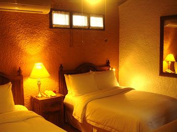 Hotel Casa Naranja