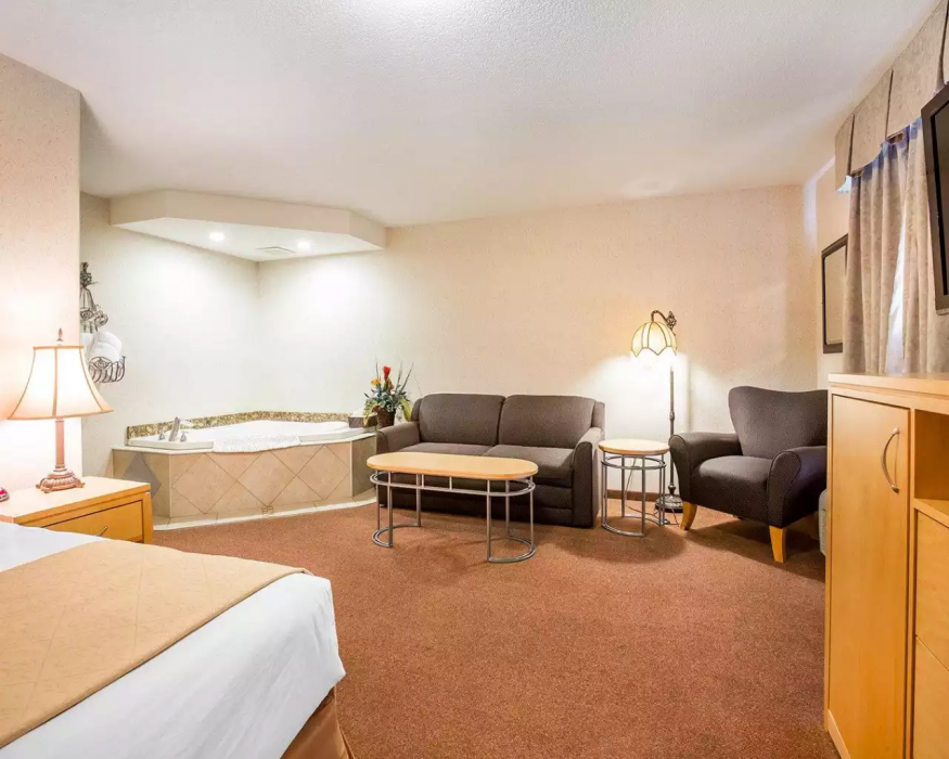 Quality Inn and Suites Lethbridge East 19/52