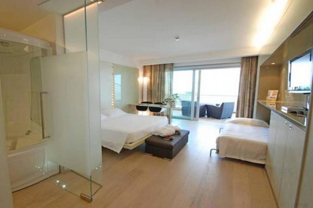 Hotel Premier & Suites 10/60