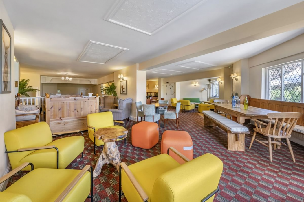 Woodford Bridge Country Club 6/64