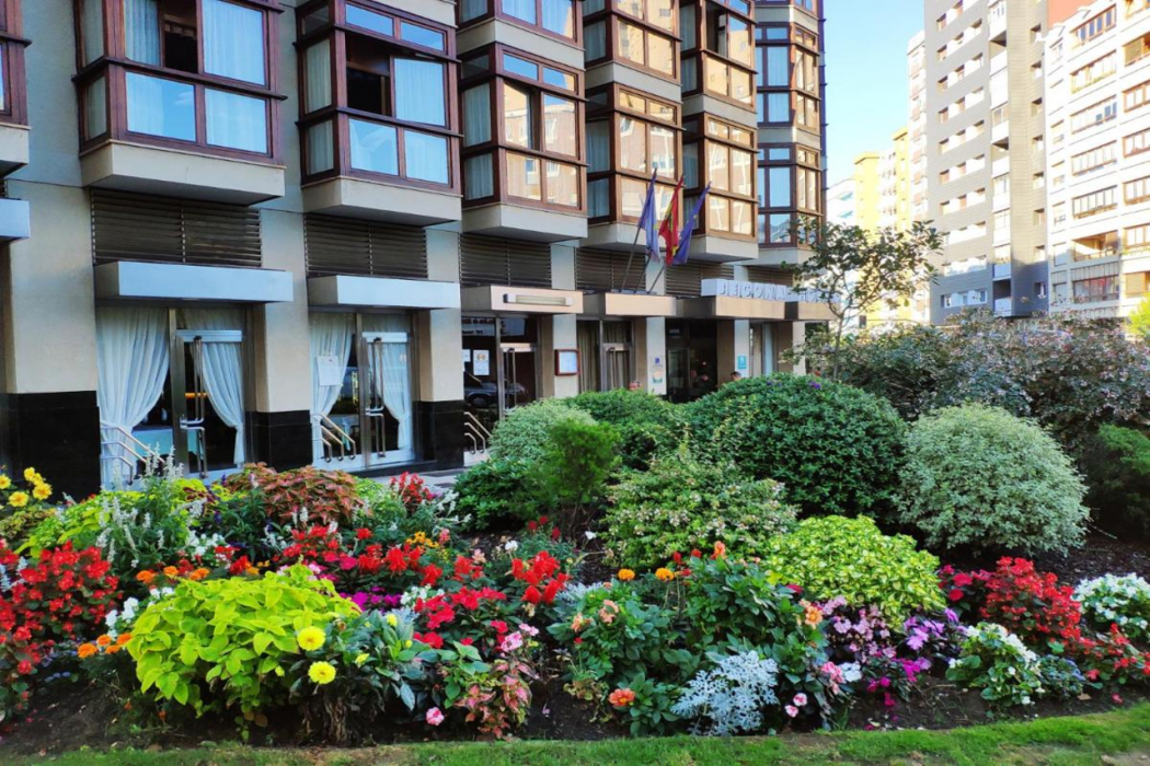 B&B HOTEL Gijon Centro Begona in GIJON