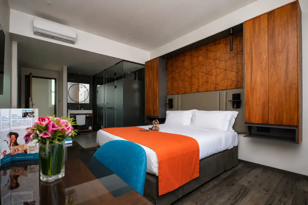 Le Louvre Hotel & Spa 6/14