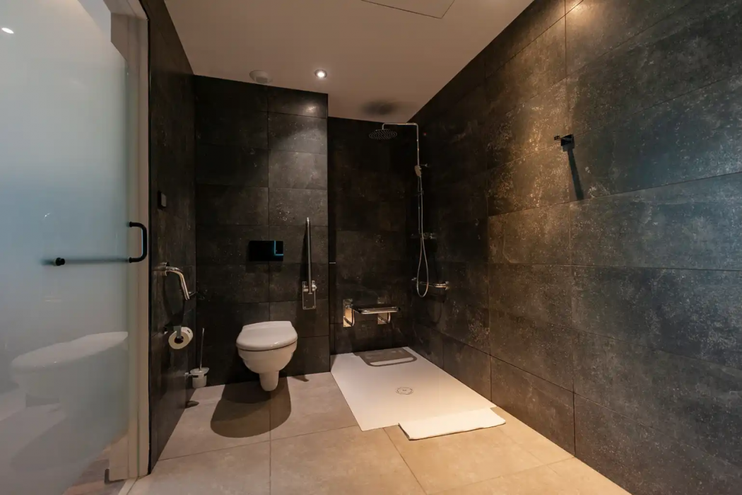 Room at Le Louvre Hotel & Spa, ANTANANARIVO