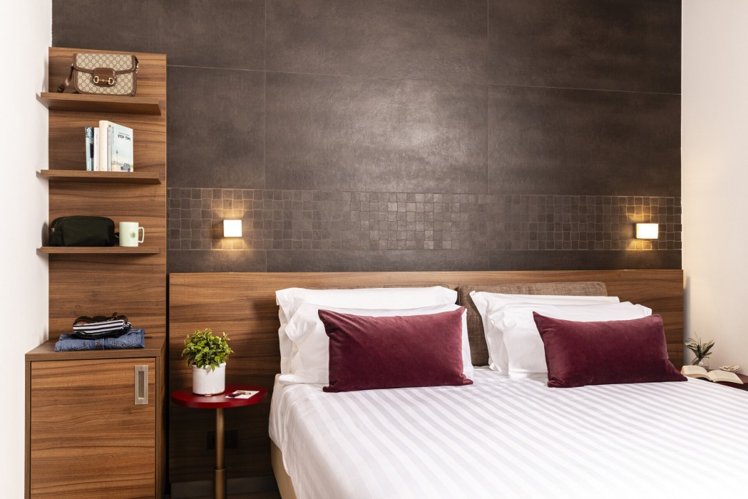 Adoro Hotel 18/72