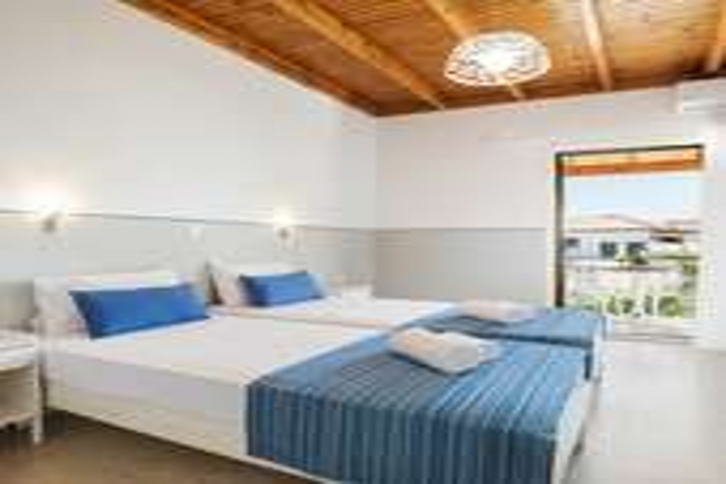 Bella Vista hotel & studios Corfu 36/72