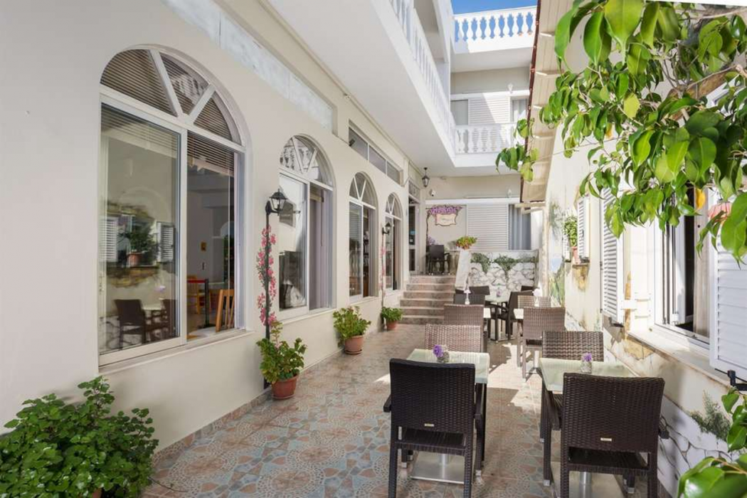 Bella Vista hotel & studios Corfu 43/72