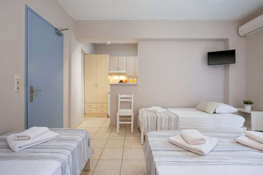 Bella Vista hotel & studios Corfu 26/72