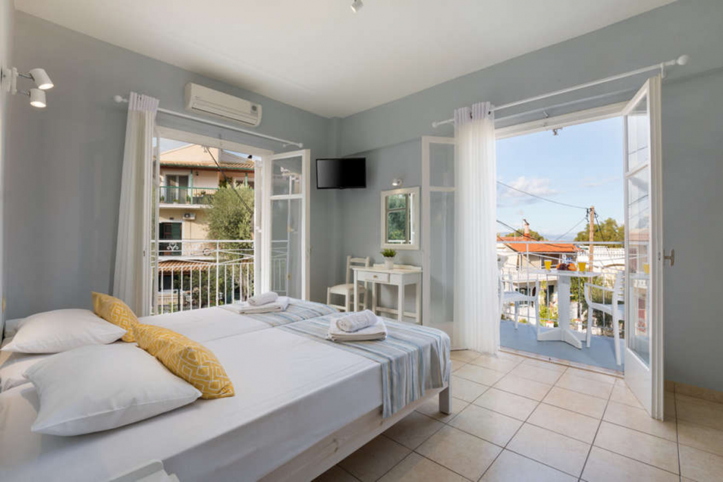 Bella Vista hotel & studios Corfu 18/72
