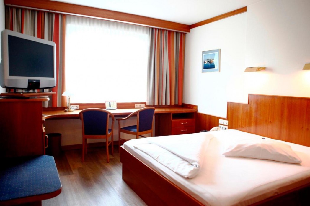 Vienna Sporthotel 13/67