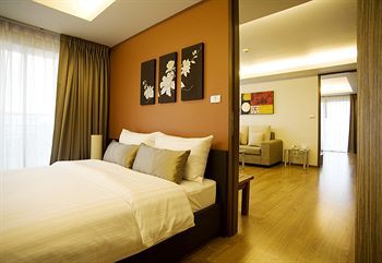 Golden Pearl Residences 1/50