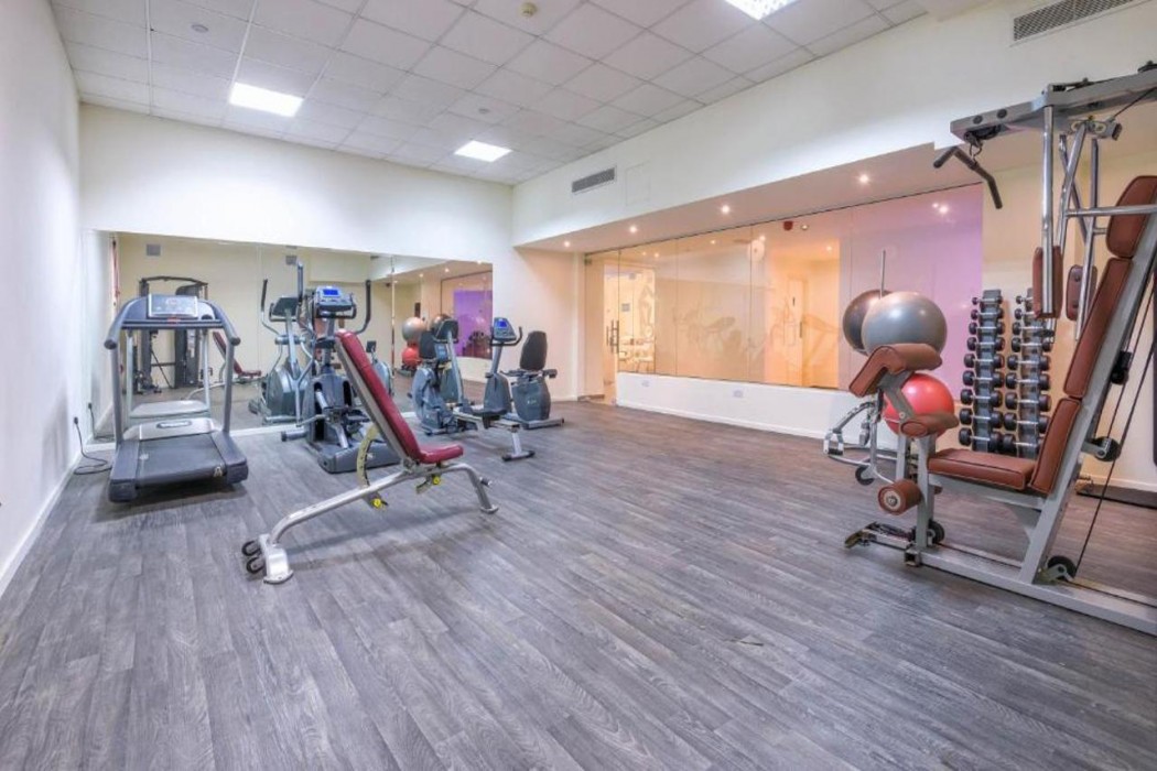 Melpo Antia Hotel & Suites 37/69