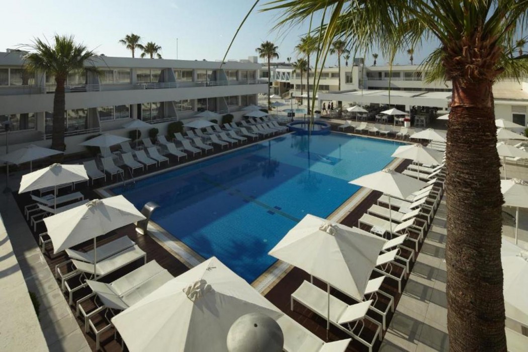 Melpo Antia Hotel & Suites 29/69