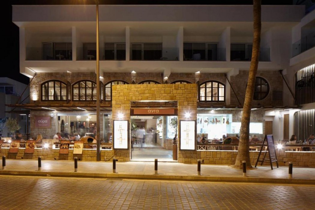 Melpo Antia Hotel & Suites photo3