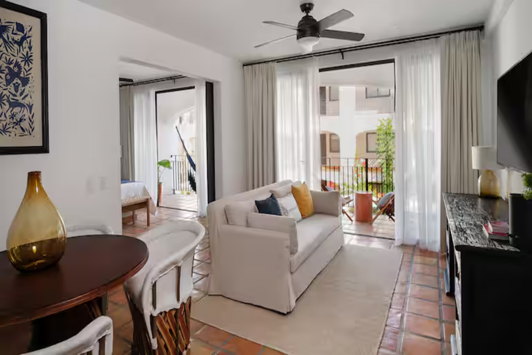 Tropicana Los Cabos, Tapestry Collection by Hilton 12/37