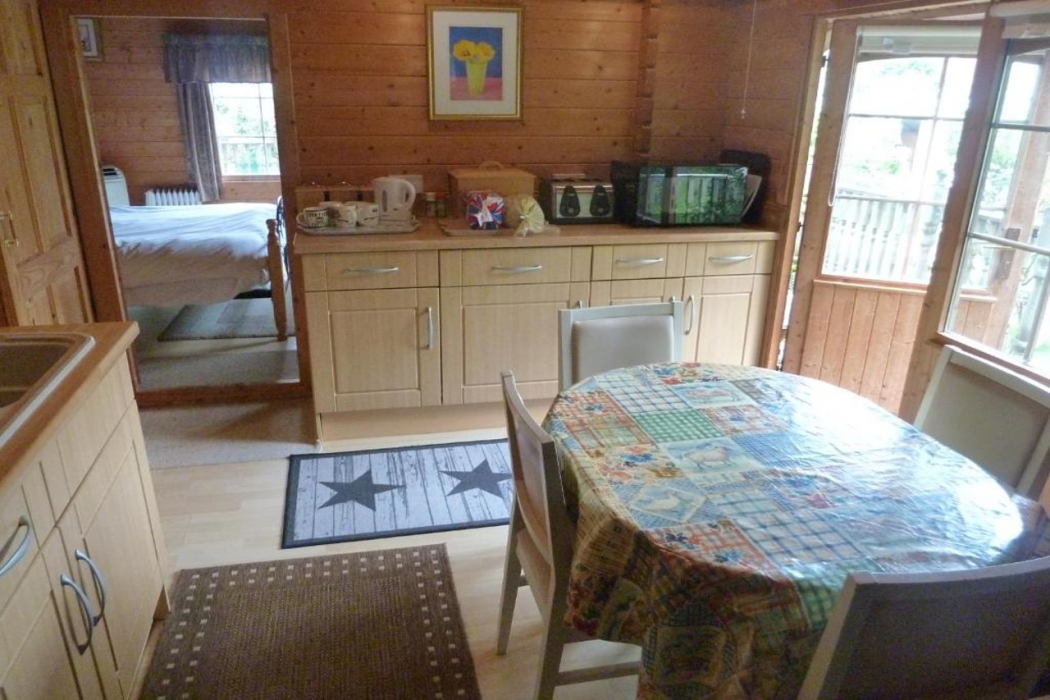 Hillside Self Catering 8/20