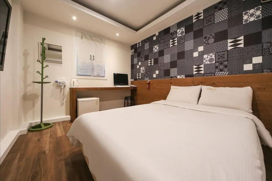 Hotel Tradiup by the Designers 11/50
