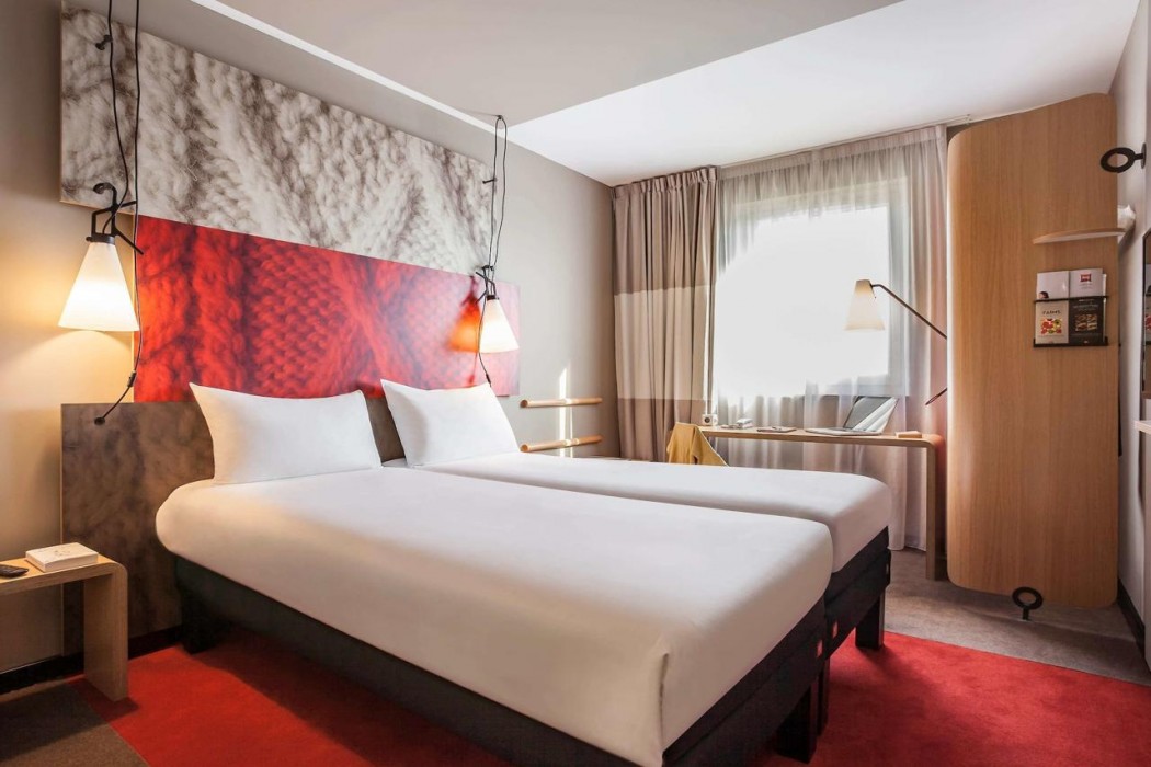 Hotel Mermoz Paris Le Bourget 21/53