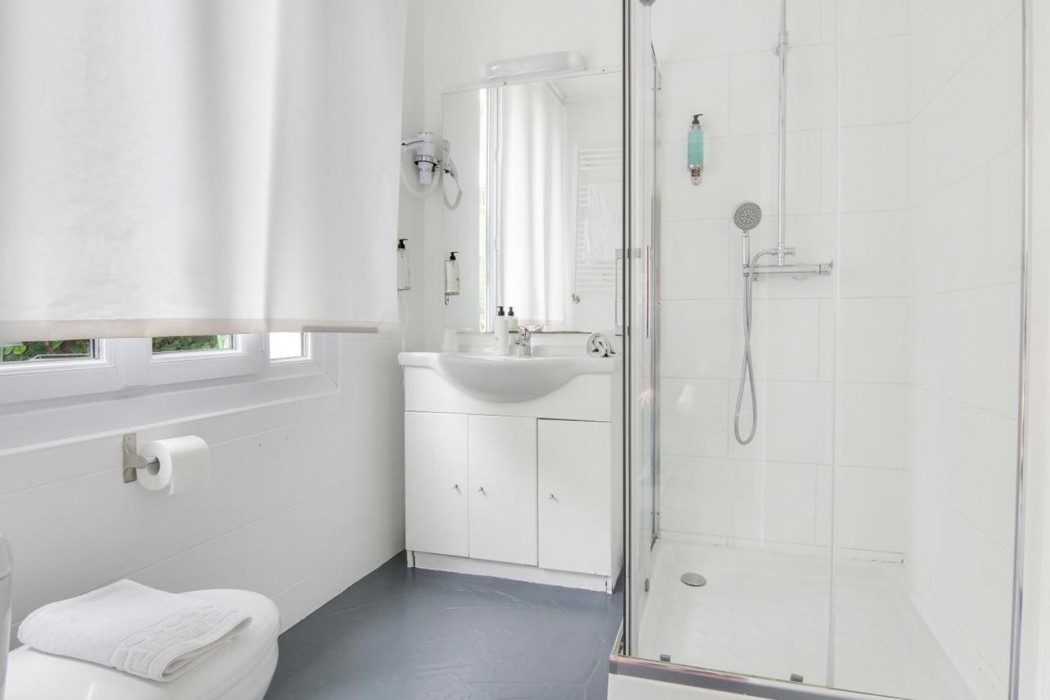 Hotel Mermoz Paris Le Bourget 20/53