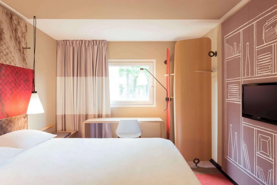 Hotel Mermoz Paris Le Bourget 23/53