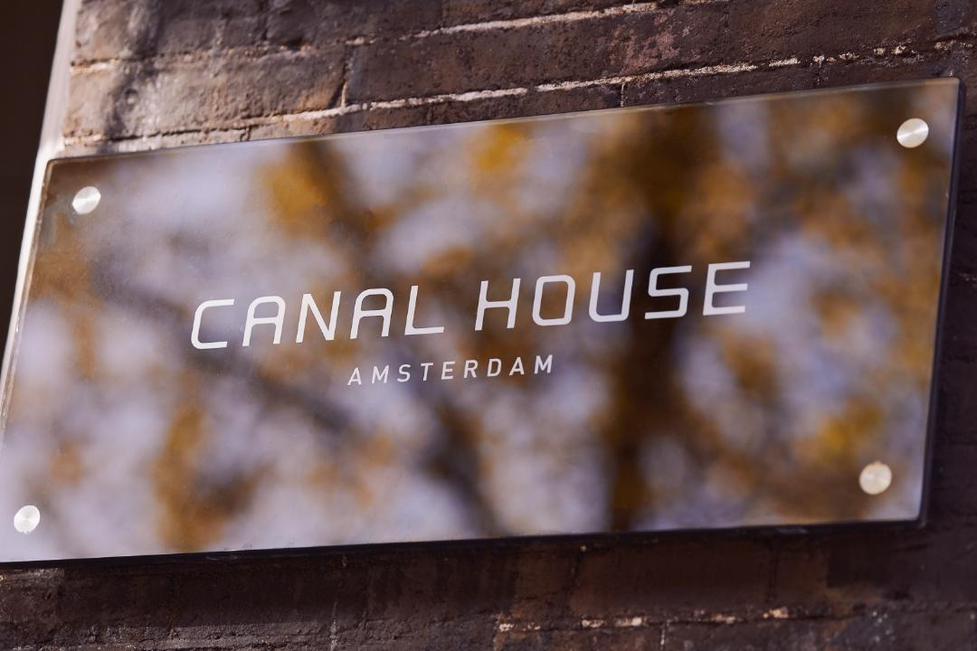 Canal House in AMSTERDAM