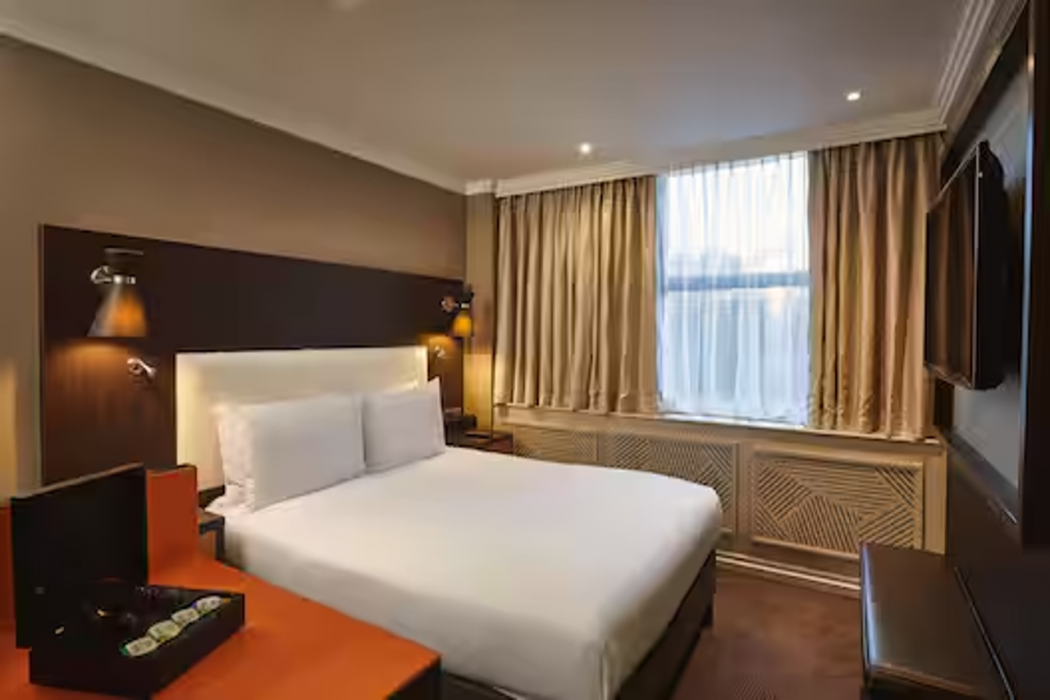 Doubletree By Hilton London Ealing Hotel 10/56