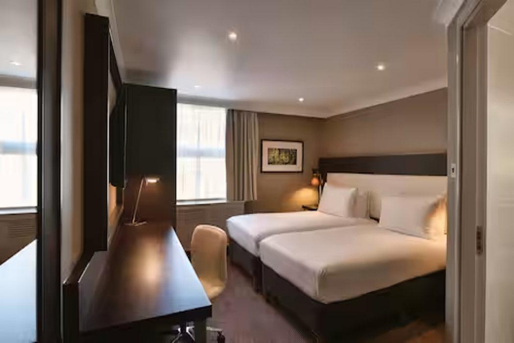 Doubletree By Hilton London Ealing Hotel 7/56