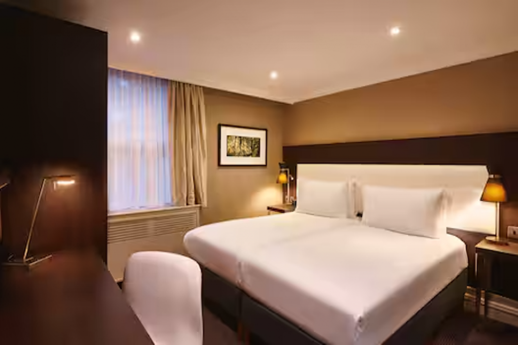 Doubletree By Hilton London Ealing Hotel 8/56