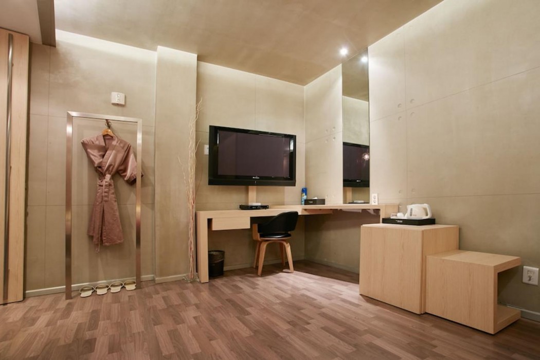 Tria Hotel 19/62