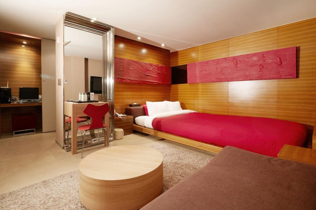 Tria Hotel 23/62
