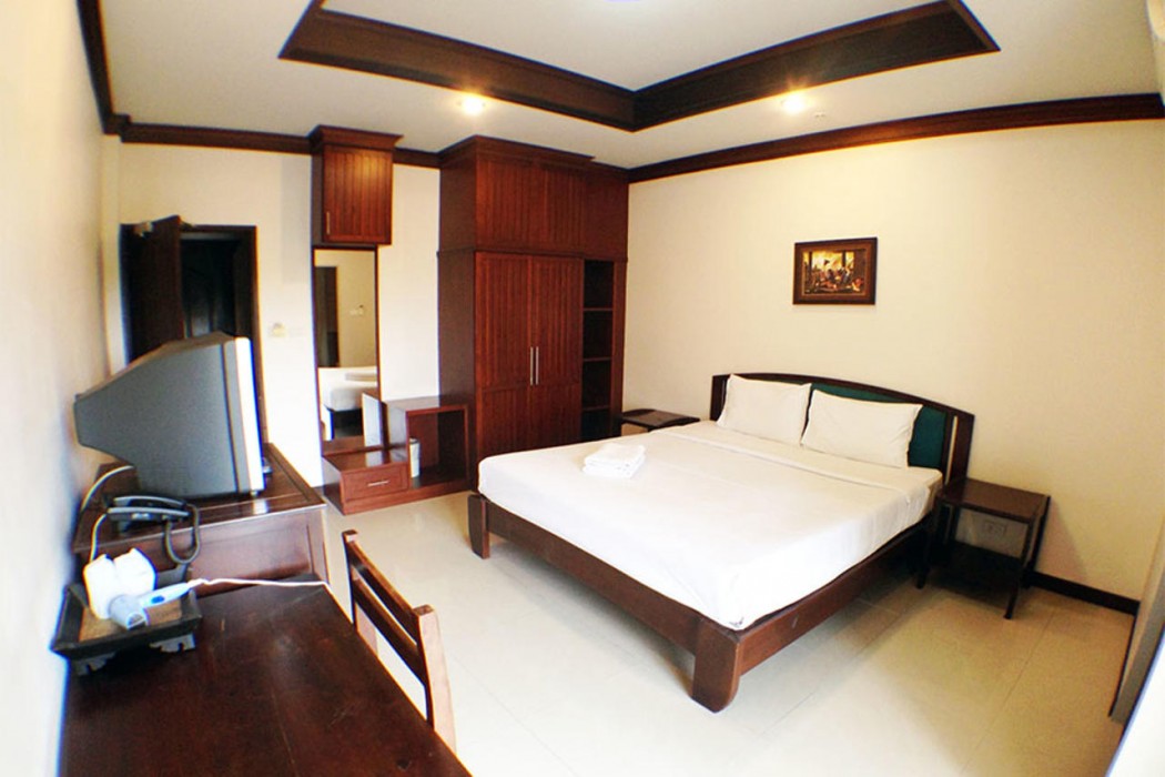 LaOr INN HUA HIN 18/51