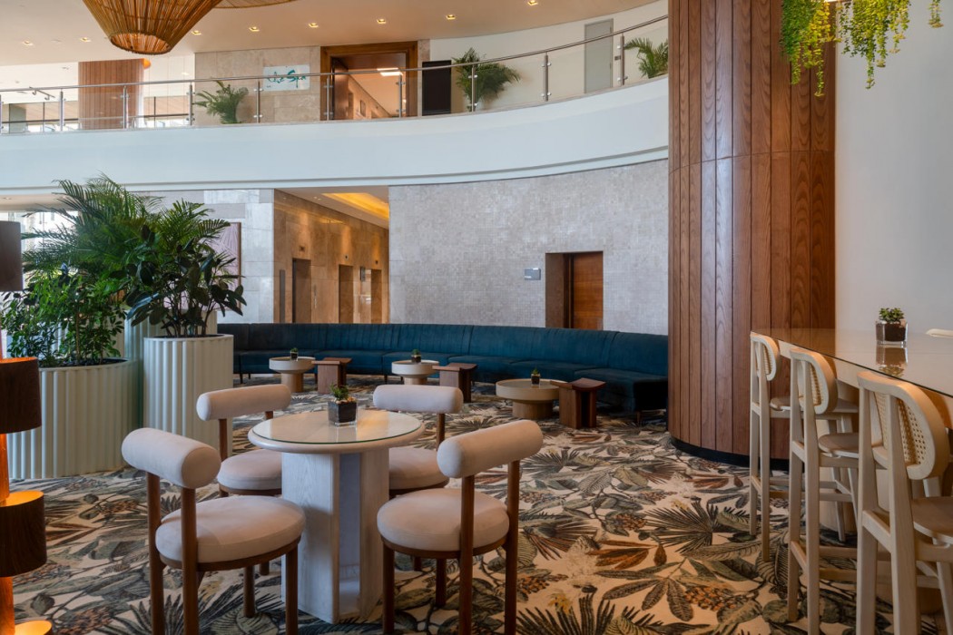 Yas Plaza Mangroves by IHG 11/87