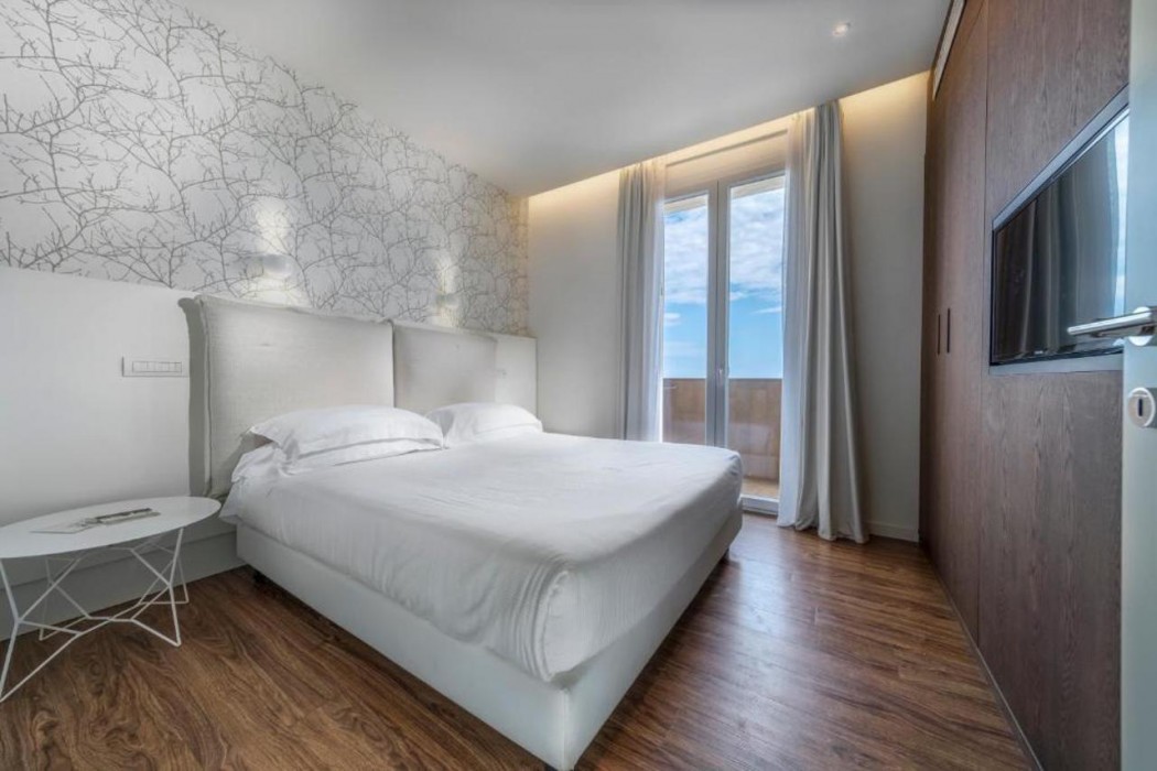 Hotel Select Suites & Spa 18/56