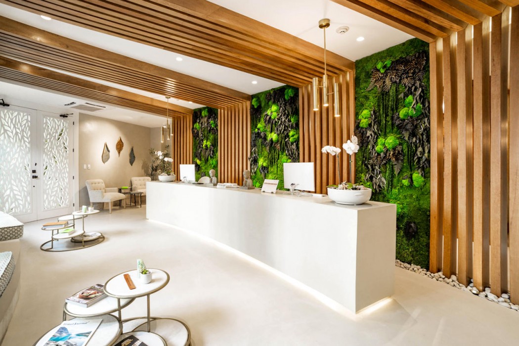 Eden Roc At Cap Cana 64/102