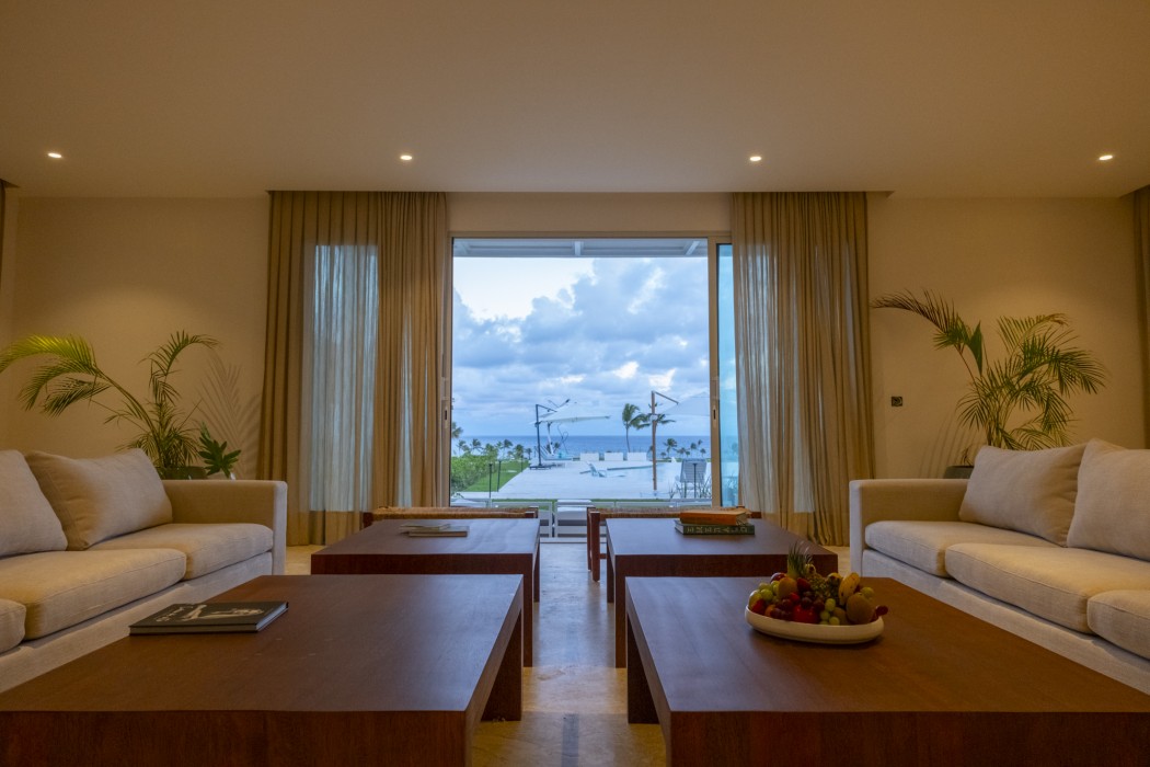 Eden Roc At Cap Cana 58/102