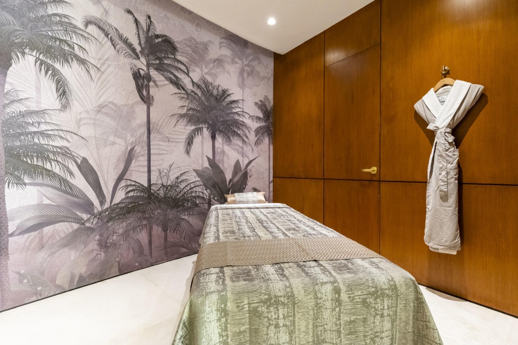 Eden Roc At Cap Cana 63/102