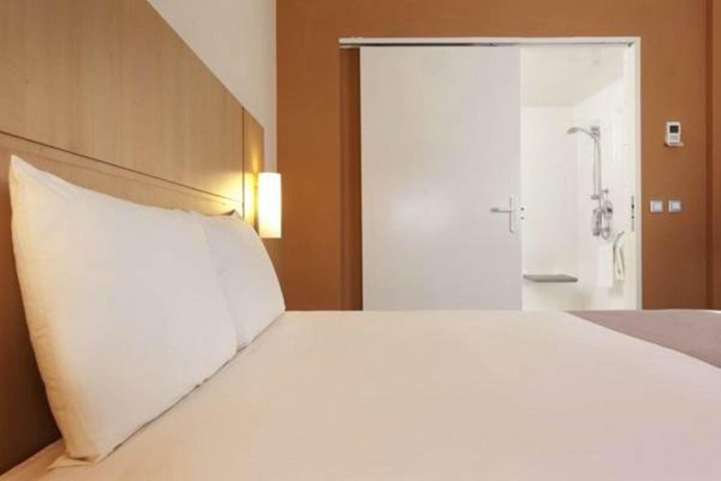 ibis Malabo 14/43